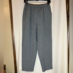 Gray elastic waist pants with side pockets